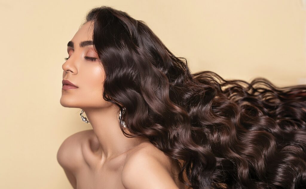 The Ultimate Curly Hair Routine: Step-by-Step Guide for Beginners